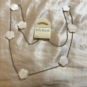 Bala Boosté Silver Chain Necklace with White Flower Accents